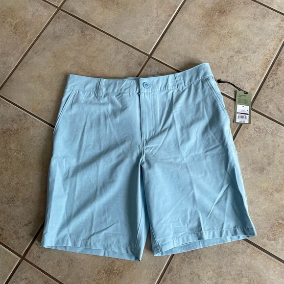 Goodfellow & Co Other - Goodfellow & Co. Men's Shorts Light Blue Size 32 Nine Inch Inseam NWT